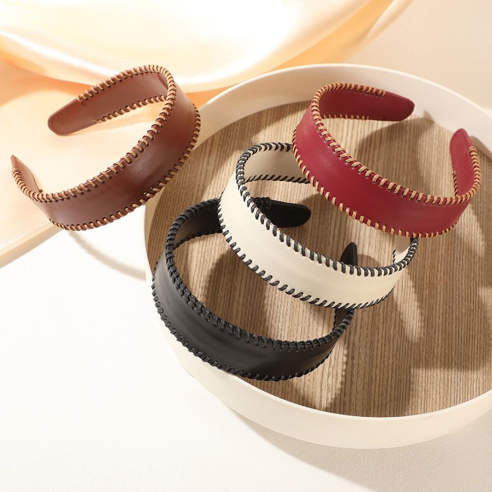 Leatherwork Pony - Elegantes Einfarbiges Leder-Stirnband im Koreanischen Stil,