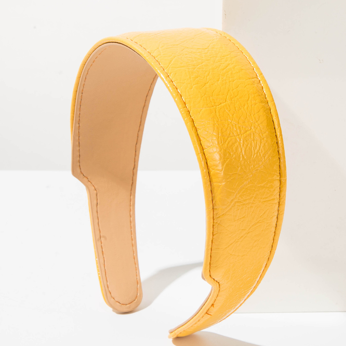 Eleganter koreanischer Stil, L – Leatherwork Pony Bewertung und Preis