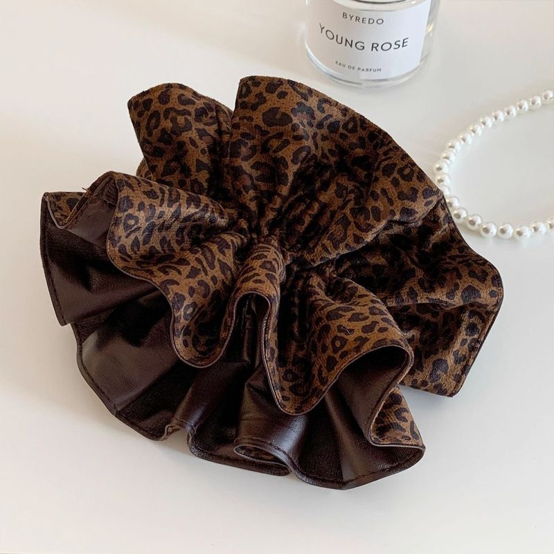 1 Stück braunes Leopardenmuste – Leatherwork Pony Bewertung und Preis